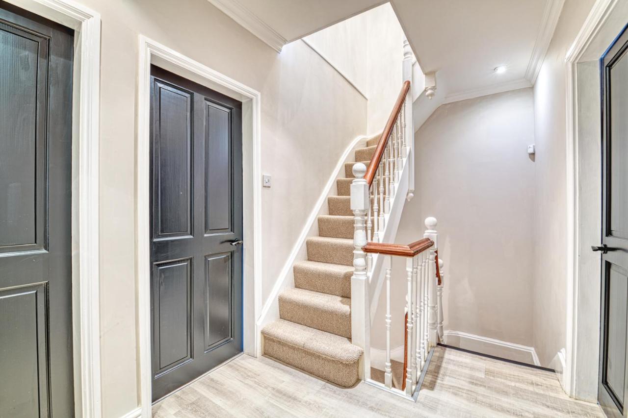 הוילה צ'סטר Luxury Georgian Townhouse With Cinema And Parking מראה חיצוני תמונה