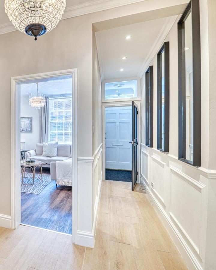 הוילה צ'סטר Luxury Georgian Townhouse With Cinema And Parking מראה חיצוני תמונה